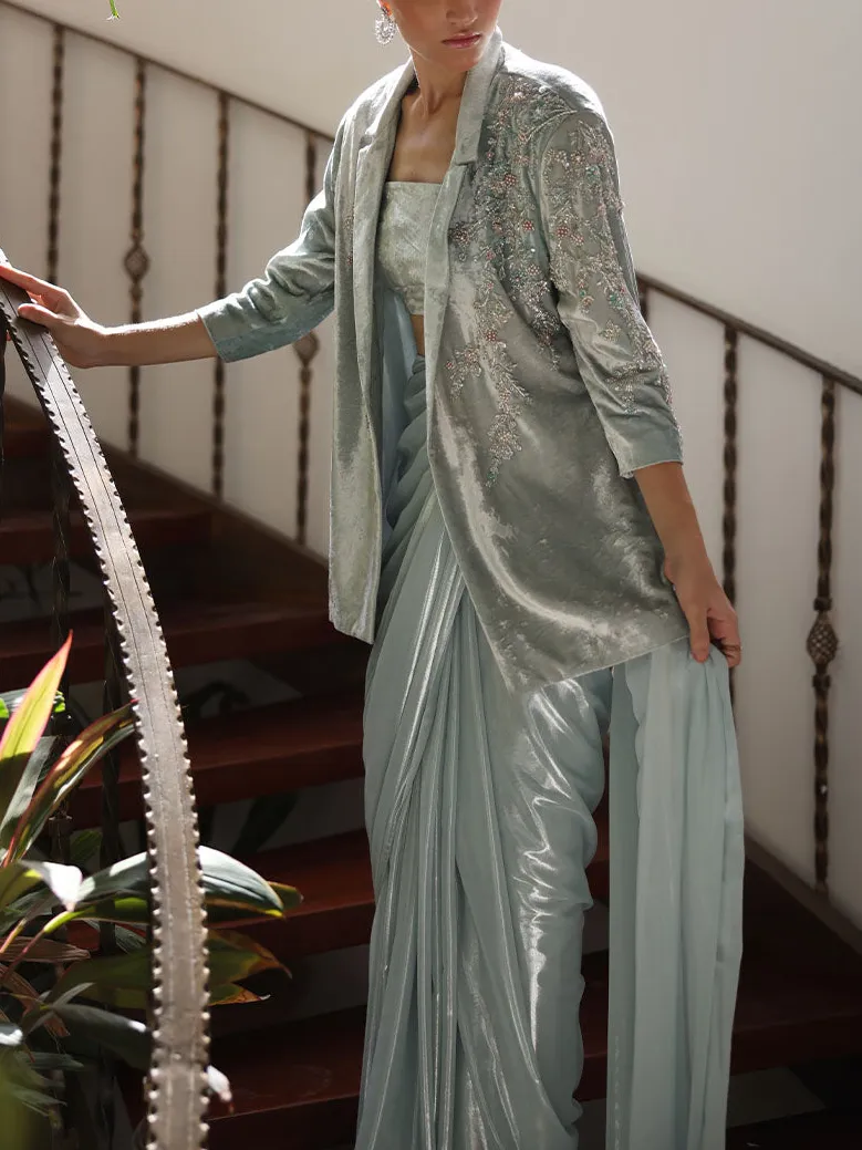 Elegant embroidered Sets