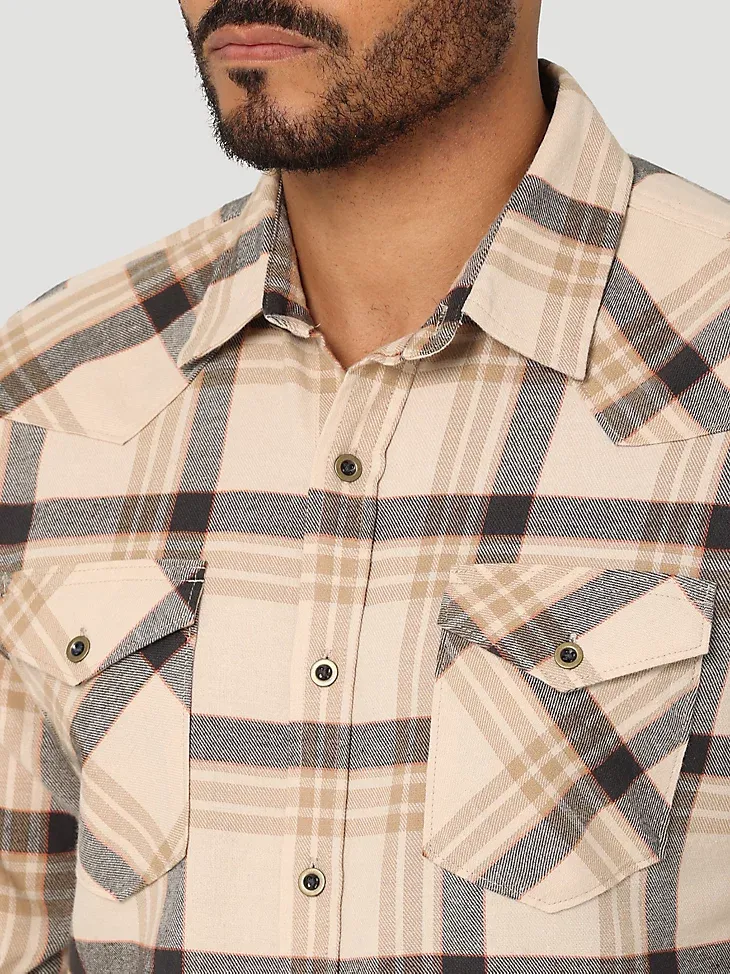 MEN'S CLOUD FLANNEL™ FREE TO STRETCH™ SHIRT IN CAPULET OLIVE