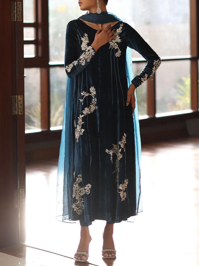 Vintage embroidered kaftan