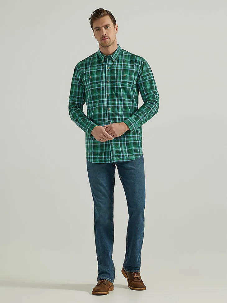 WRANGLER RUGGED WEAR® LONG SLEEVE EASY CARE PLAID BUTTON-DOWN SHIRT IN GREEN NAVY