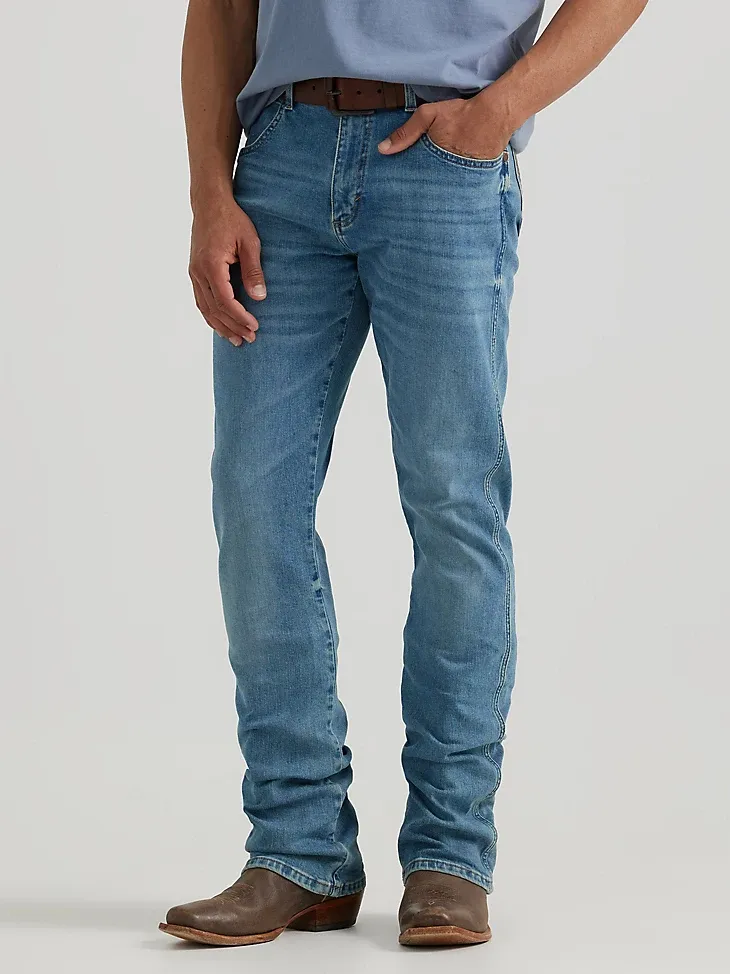 MEN'S WRANGLER RETRO® SLIM FIT BOOTCUT JEAN IN FLINTLOCK