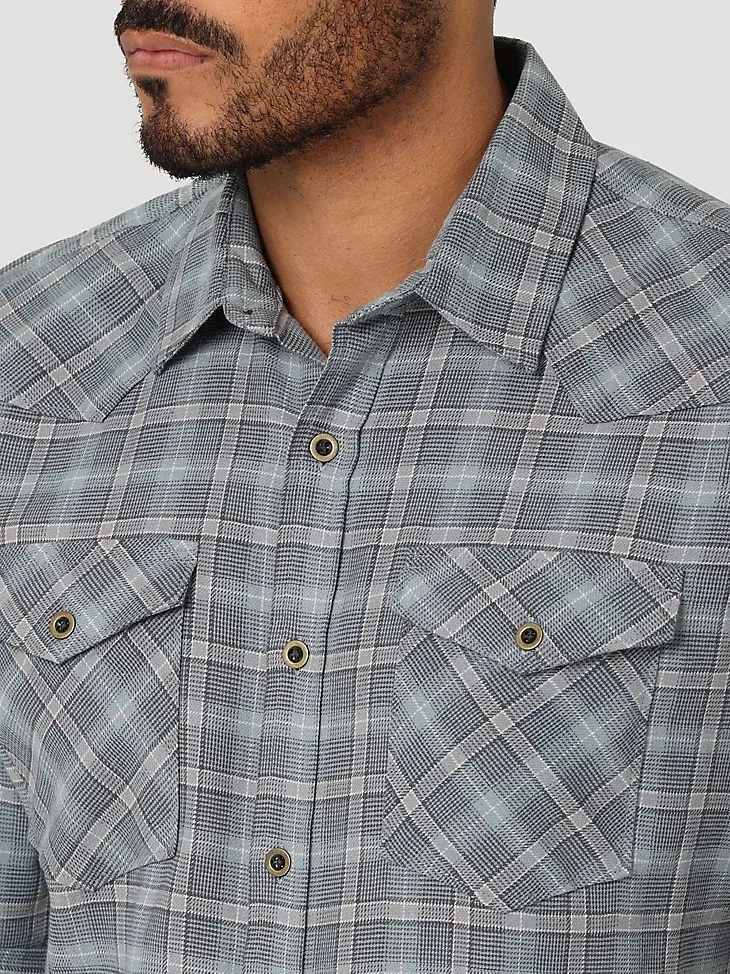 MEN'S CLOUD FLANNEL™ FREE TO STRETCH™ SHIRT IN CAPULET OLIVE