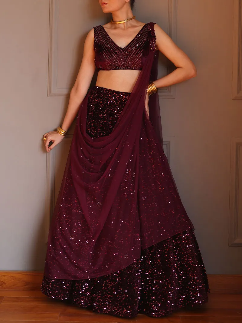 Elegant embroidered Sets