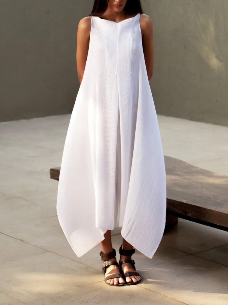 White casual sleeveless dress