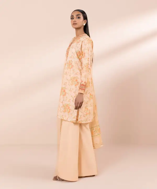 3 Piece - Embroidered Lawn Suit