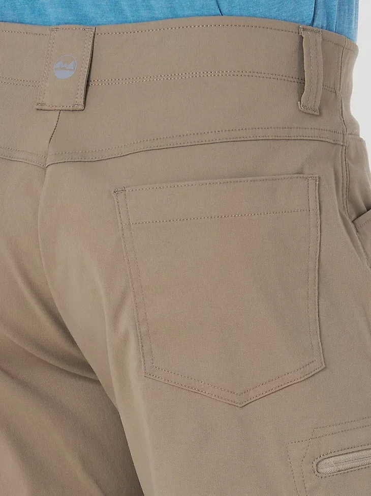 MEN'S WRANGLER AUTHENTICS® COMFORT WAIST CARGO SHORT IN SAGEBRUSH