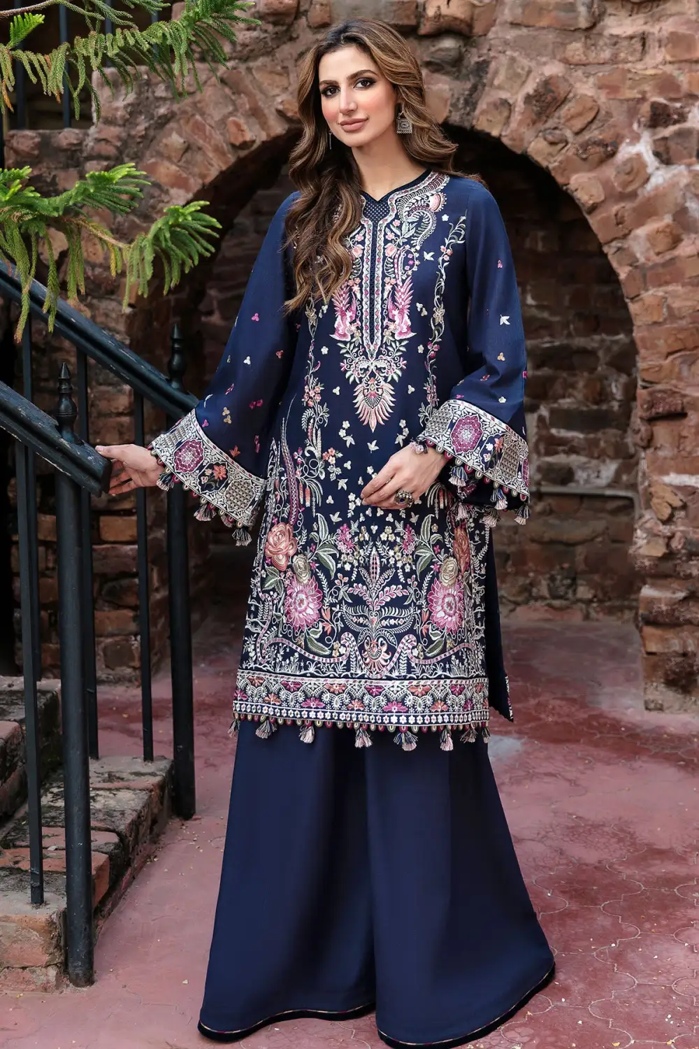 EMBROIDERED SLUB KHADDAR SETS