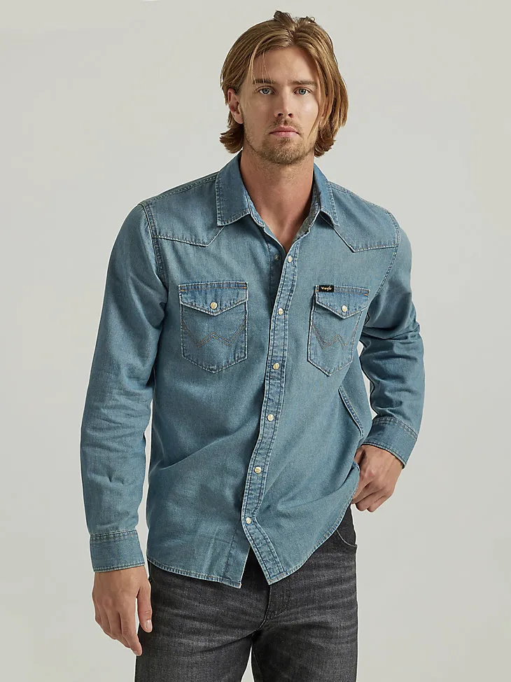 MEN'S ICONIC COWBOY WASH DENIM SHIRT IN LAKE WASH