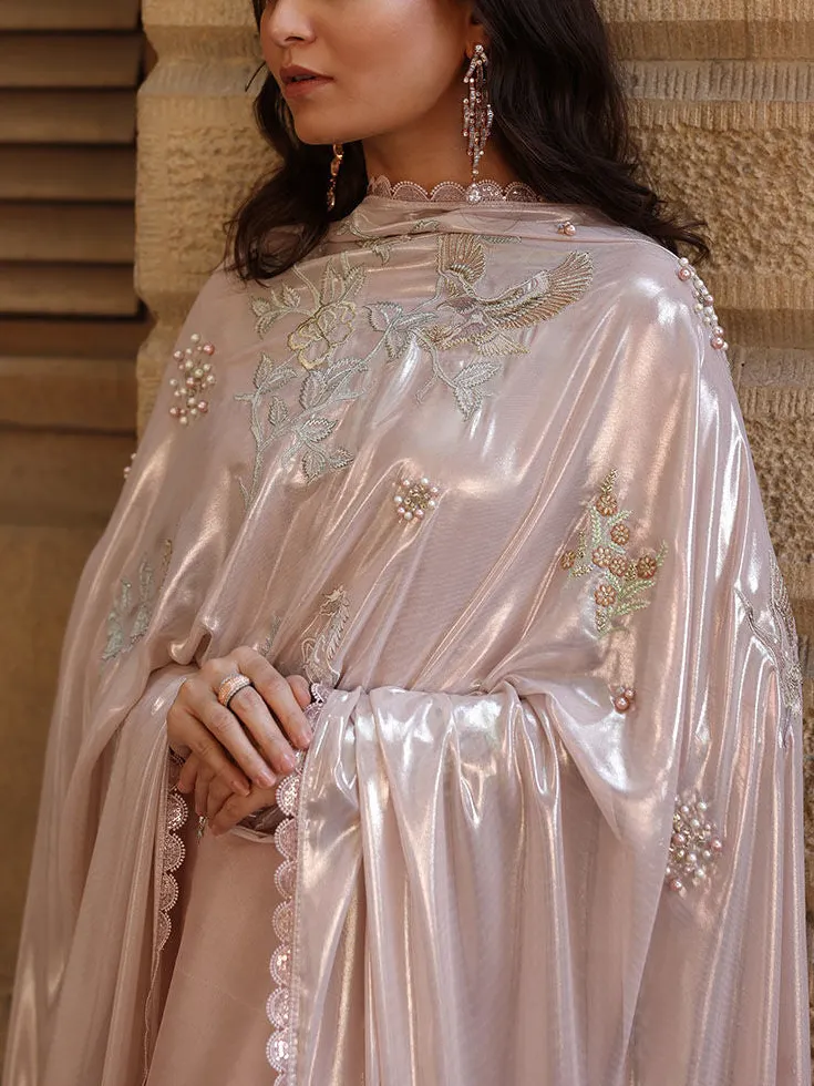 Elegant embroidered kaftan