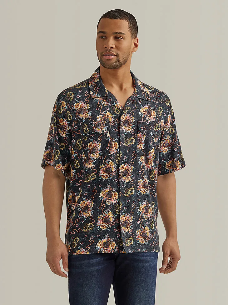 WRANGLER® COCONUT COWBOY SNAP FRONT CAMP SHIRT IN HIBISCUS ON TAN