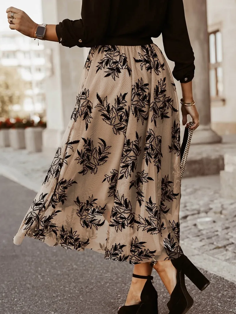 FLORAL EMBROIDERY FLARED ELEGANT SKIRTS