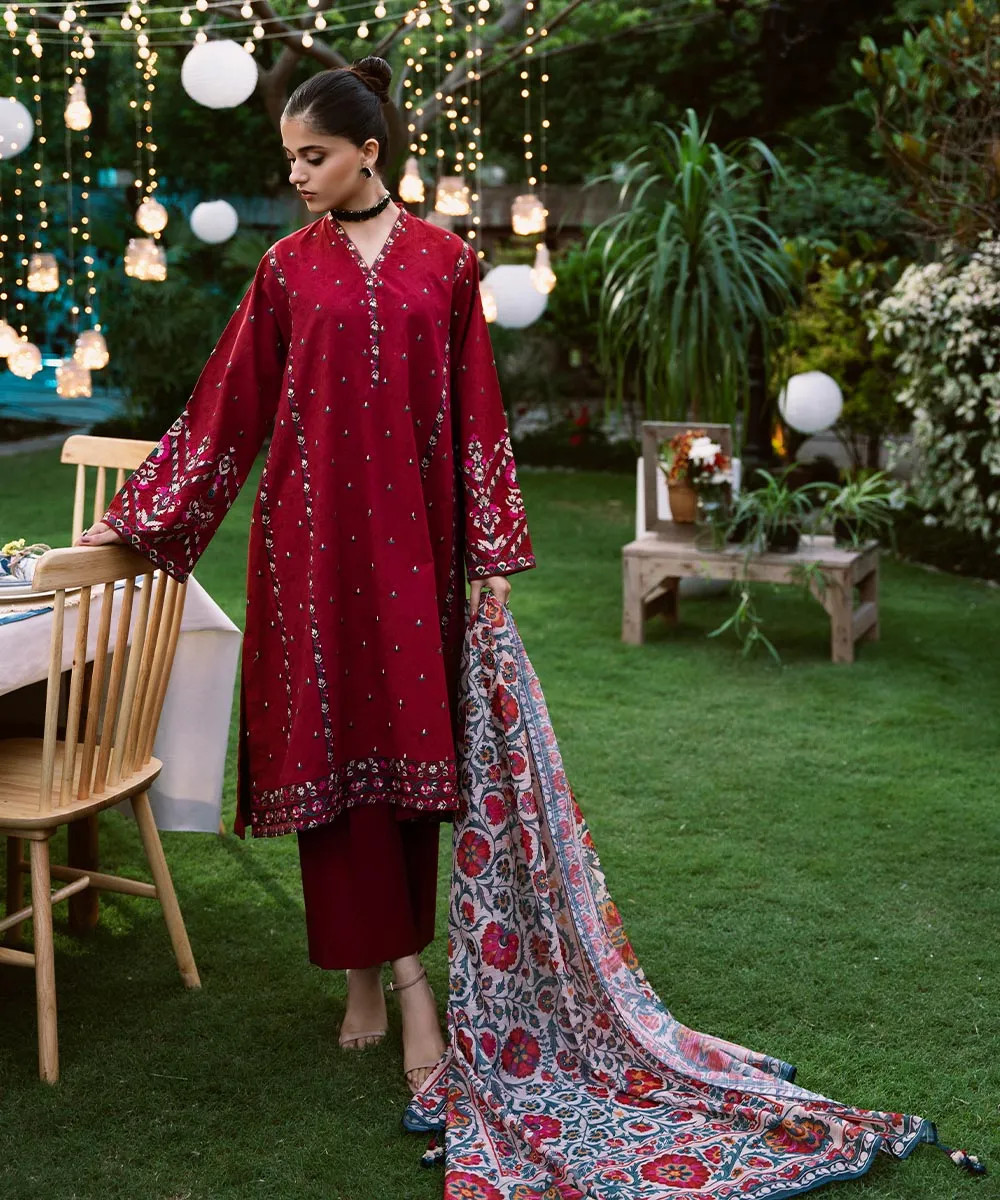 3 Piece - Embroidered Jacquard Suit