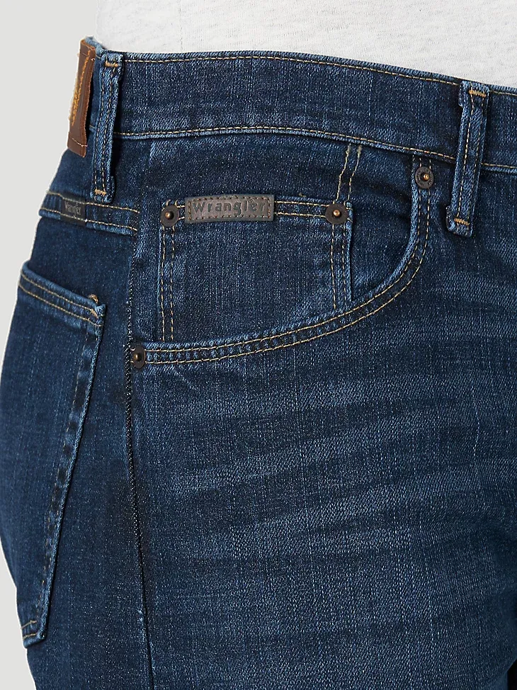 MEN'S RELAXED FIT FLEX JEAN IN MID DENIM