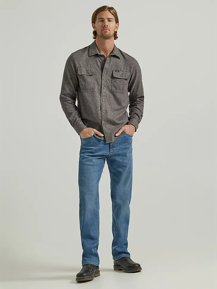 MEN'S COMFORT THAT WON'T QUIT REGULAR FIT JEAN IN MEDIUM BLUE