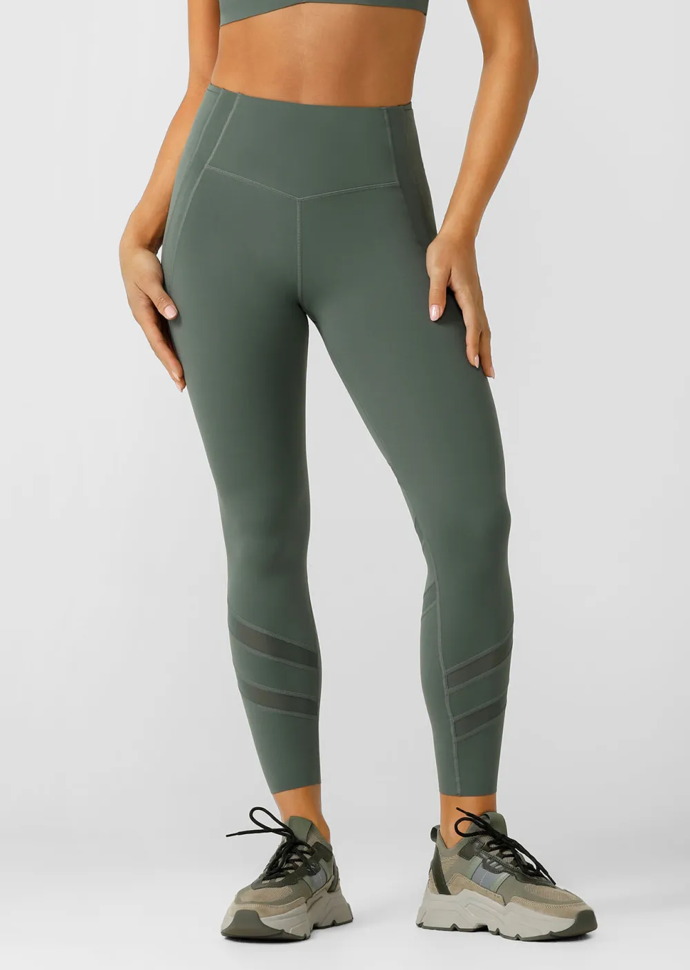 Formation 2-Pocket Recycled Ankle Biter Leggings