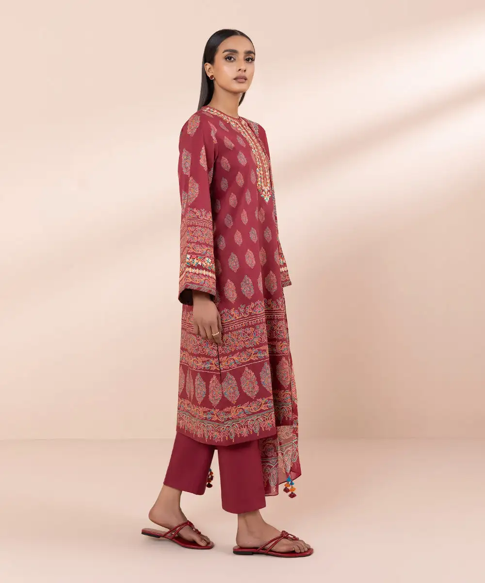 3 Piece - Embroidered Lawn Suit