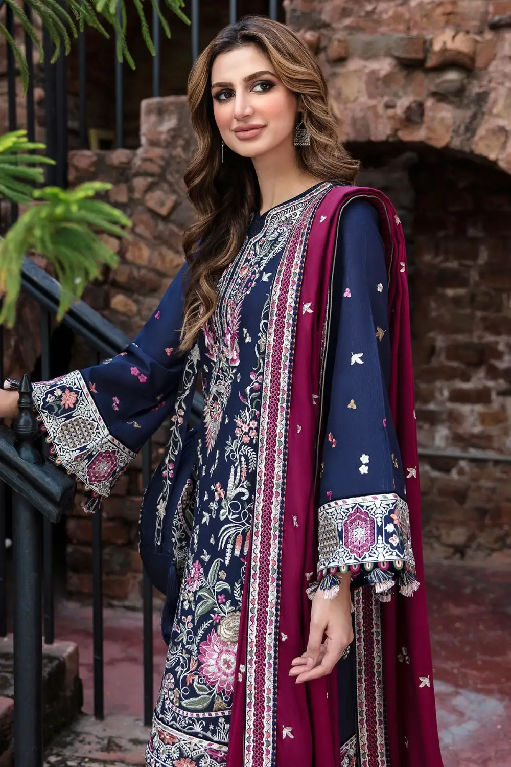 EMBROIDERED SLUB KHADDAR SETS