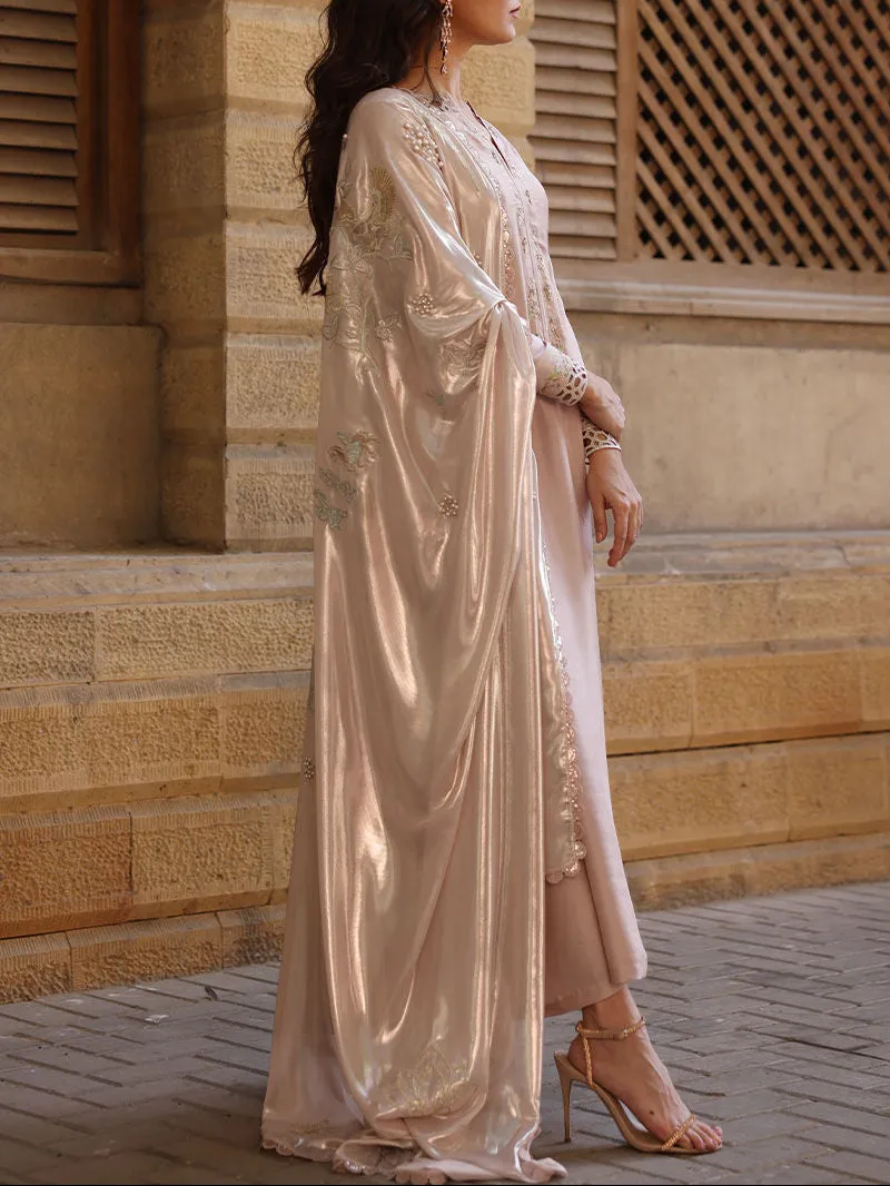 Elegant embroidered kaftan