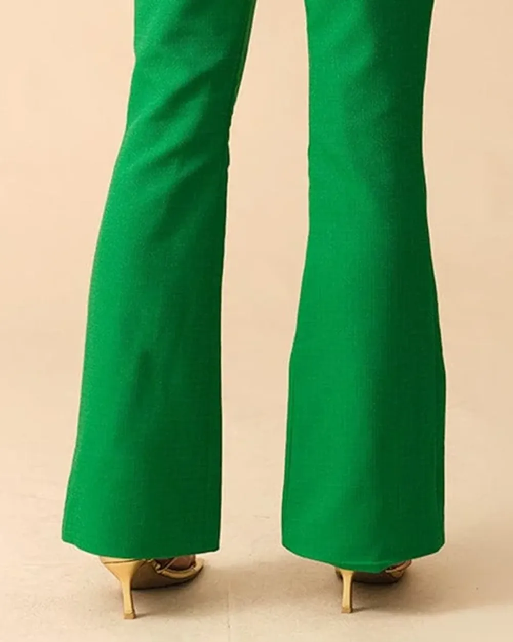 The Solid High-waisted Flare Pants