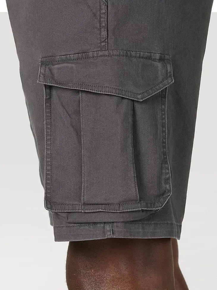 MEN'S STRETCH HERRINGBONE CARGO SHORT IN ASPHALT