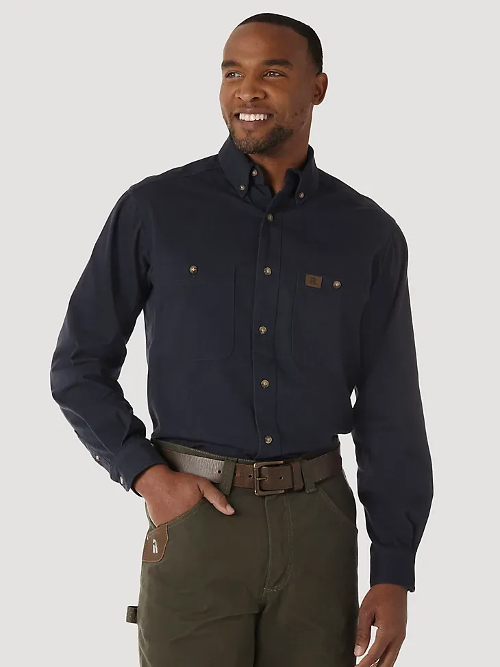 WRANGLER® RIGGS WORKWEAR® LONG SLEEVE BUTTON DOWN SOLID TWILL WORK SHIRT IN FOREST GREEN