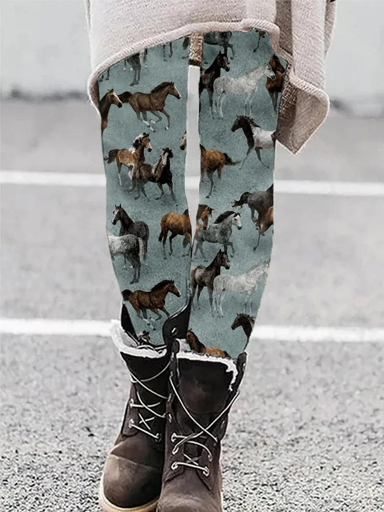 Western Wild Horses Pattern Comfy Leggings