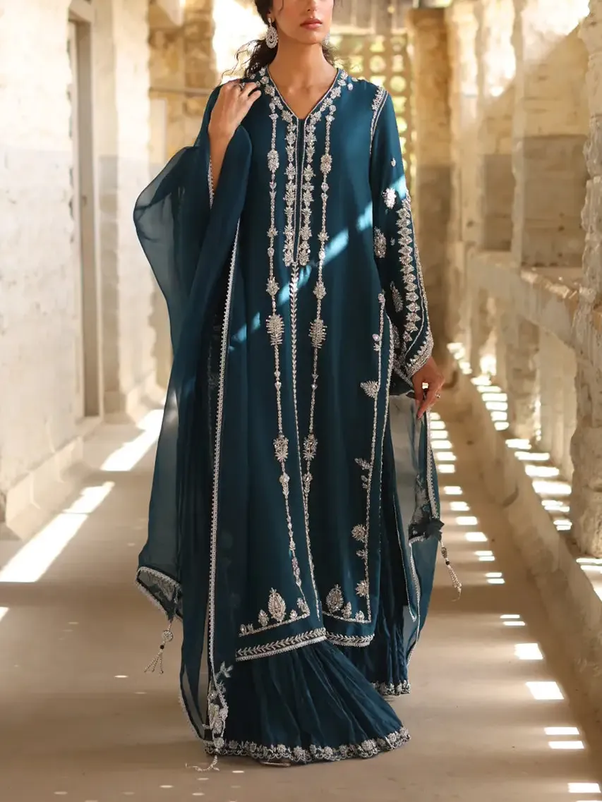 Elegant embroidered kaftan sets