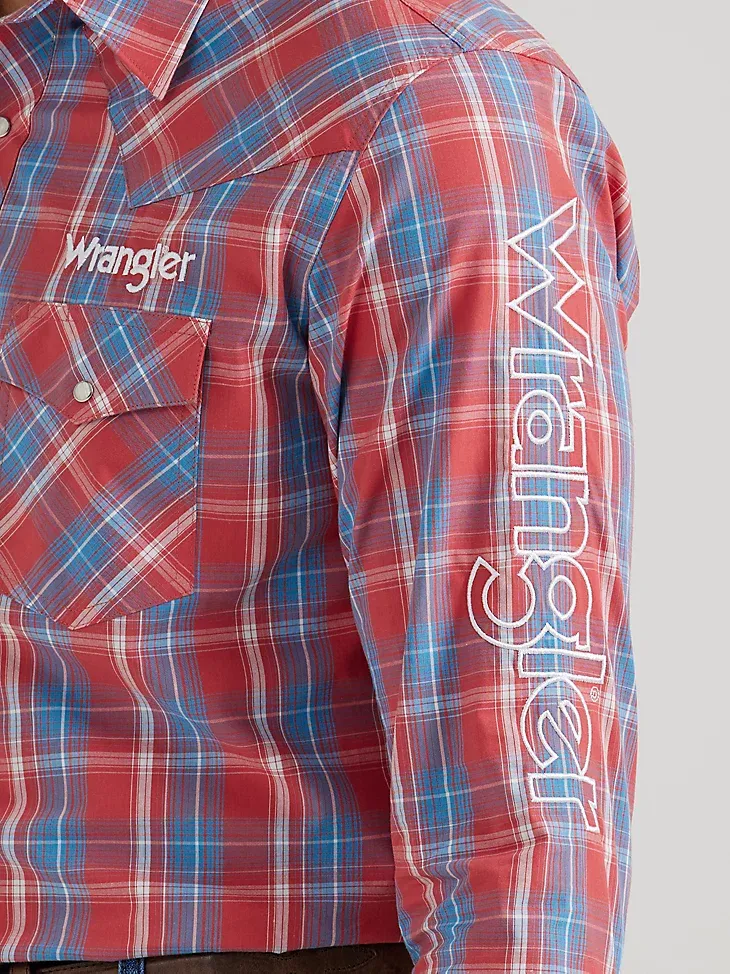 MEN'S WRANGLER® LOGO LONG SLEEVE WESTERN SNAP SHIRT IN LARK PLAID