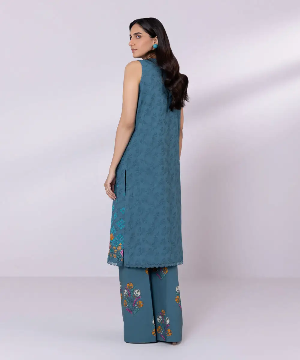 2 Piece - Embroidered Jacquard Suit