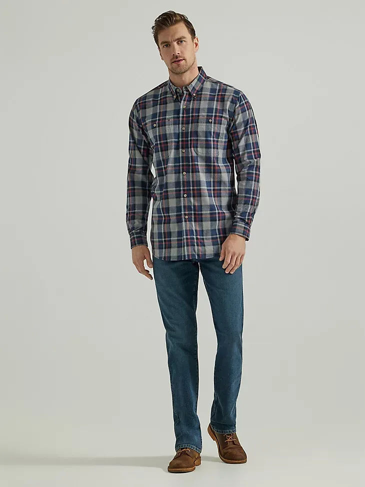 WRANGLER RUGGED WEAR® LONG SLEEVE EASY CARE PLAID BUTTON-DOWN SHIRT IN GREEN NAVY