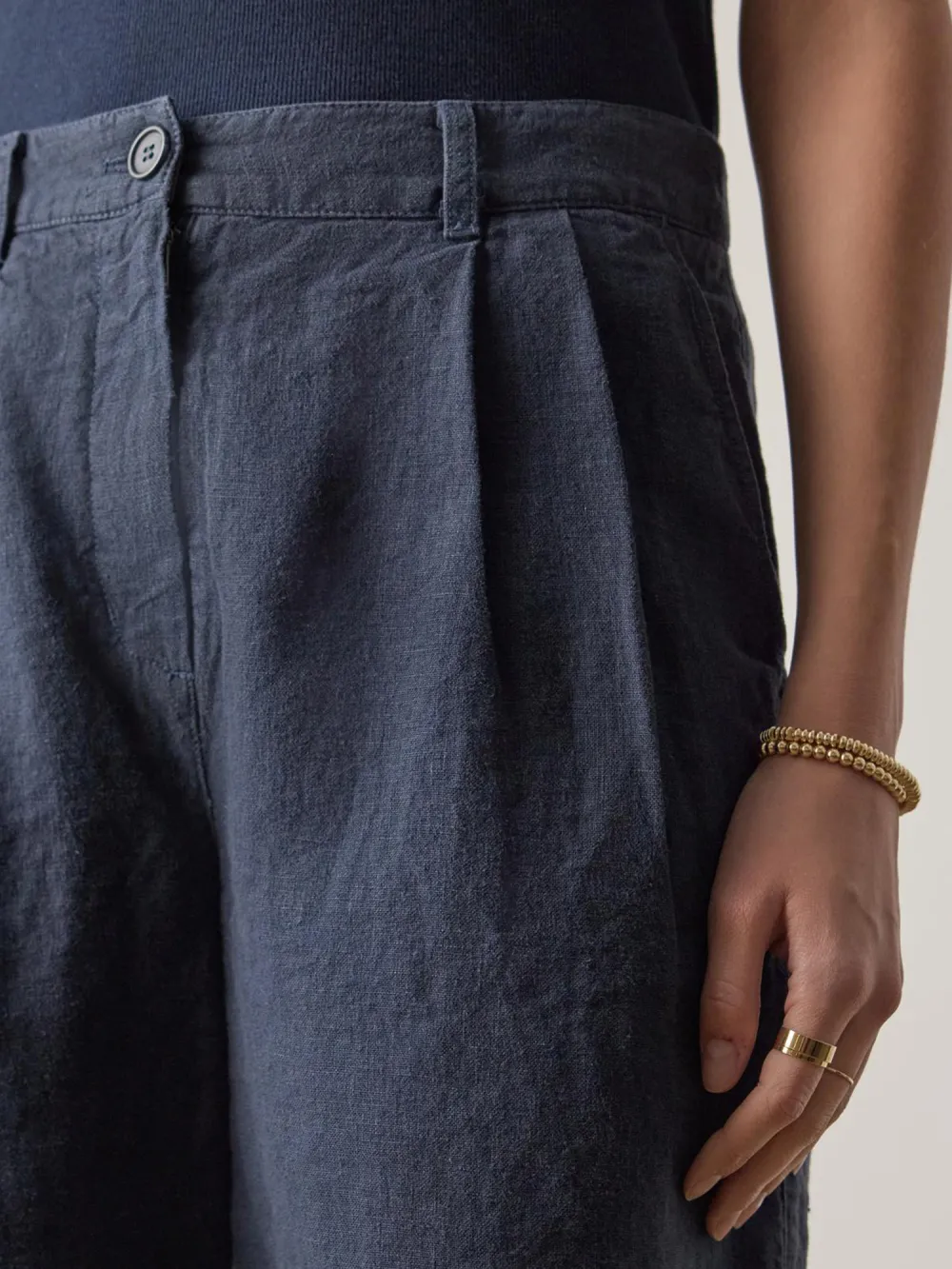 Larchmont Heavy Linen Short