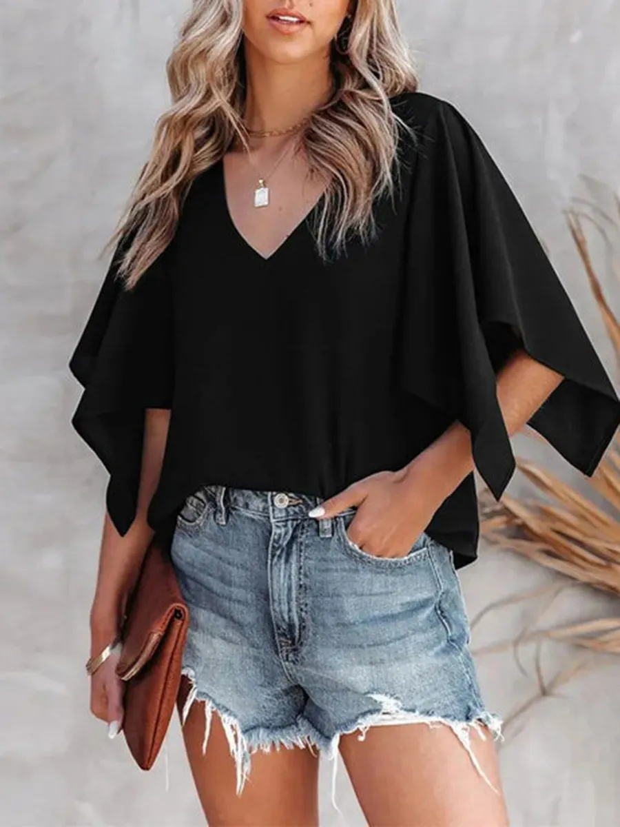 Elegant black loose V-neck shirt