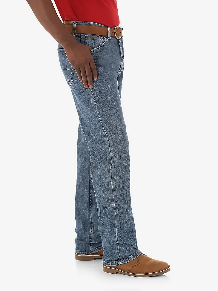 MEN'S REGULAR FIT FLEX JEAN IN LIGHT WASH