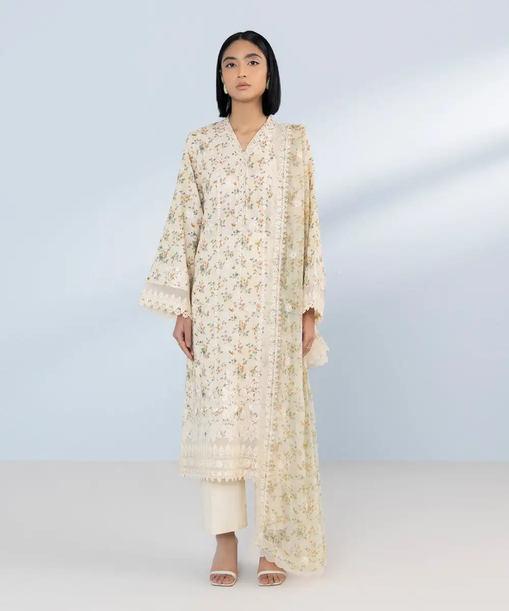 3 Piece - Embroidered Lawn Suit