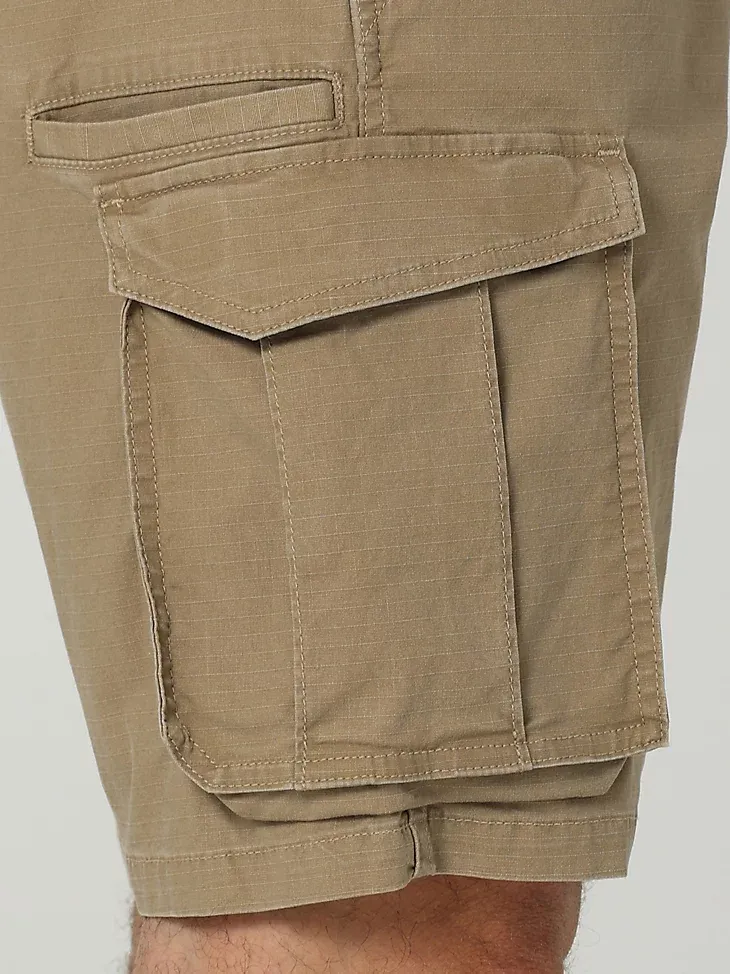 MEN'S FREE TO STRETCH RIPSTOP CARGO SHORT IN DEEP DEPTHS