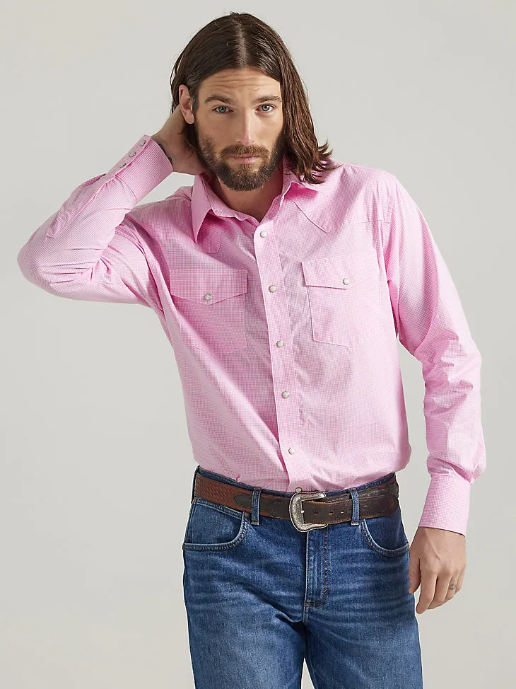 MEN'S WRANGLER BUCKING CANCER SNAP SHIRT IN FUSCHIA PINK