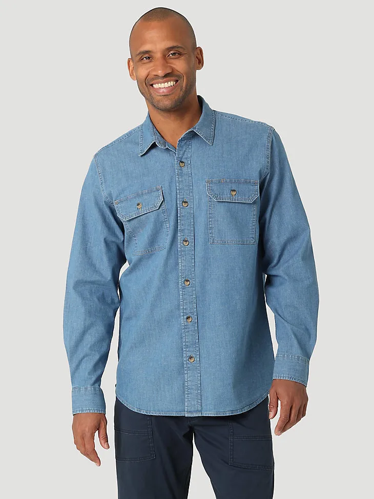 MEN’S WRANGLER® LONG SLEEVE TWILL/DENIM SHIRT IN RINSE