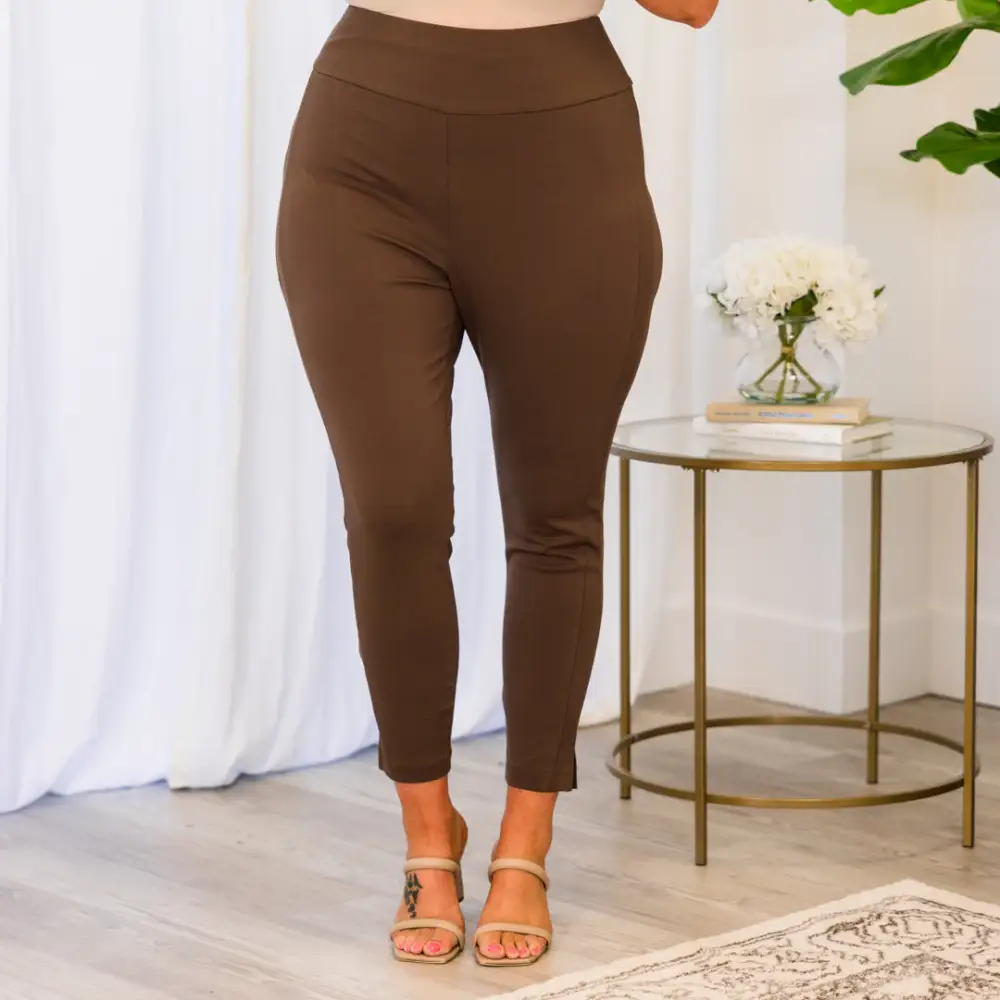 Strut Your Style Pants, Dark Brown