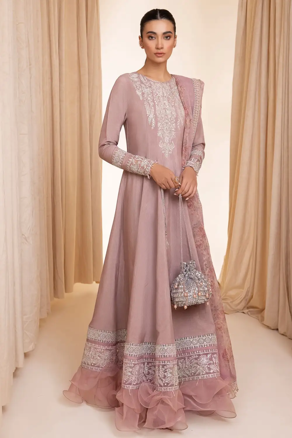 EMBROIDERED RAW SILK SETS