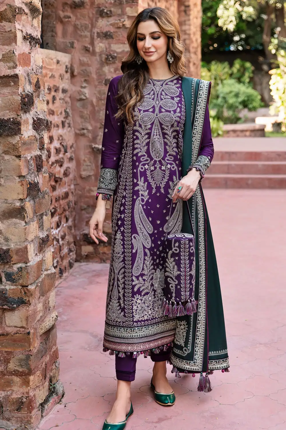 EMBROIDERED SLUB KHADDAR SETS