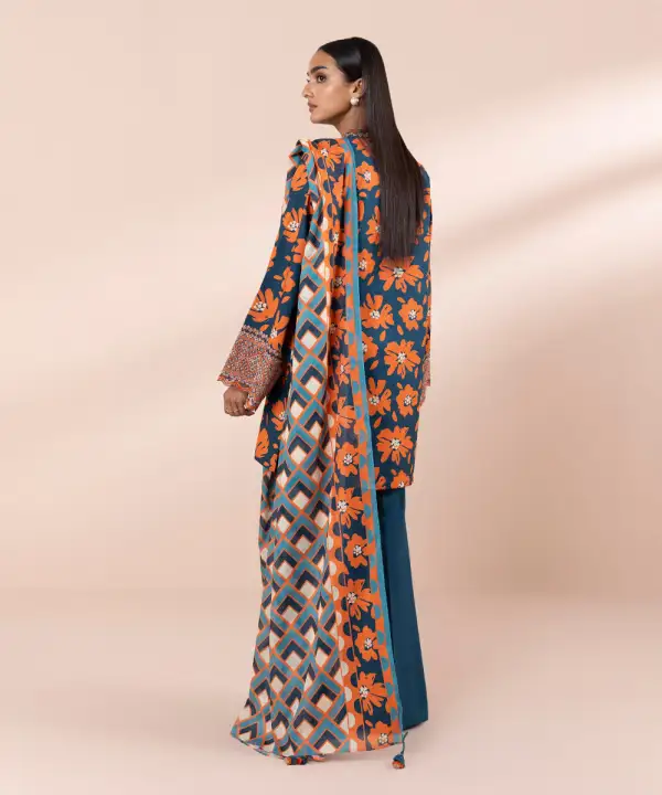 3 Piece - Embroidered Lawn Suit