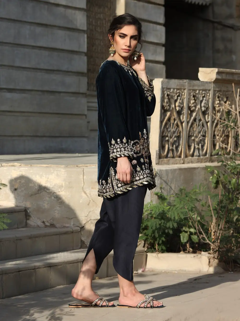 ALISHA KURTA W/ SKINNY SHALWAR