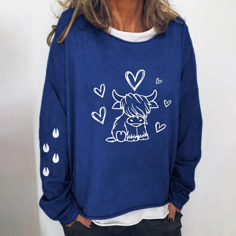 Women's Lovely Highland Cow Casual Sweatshirt