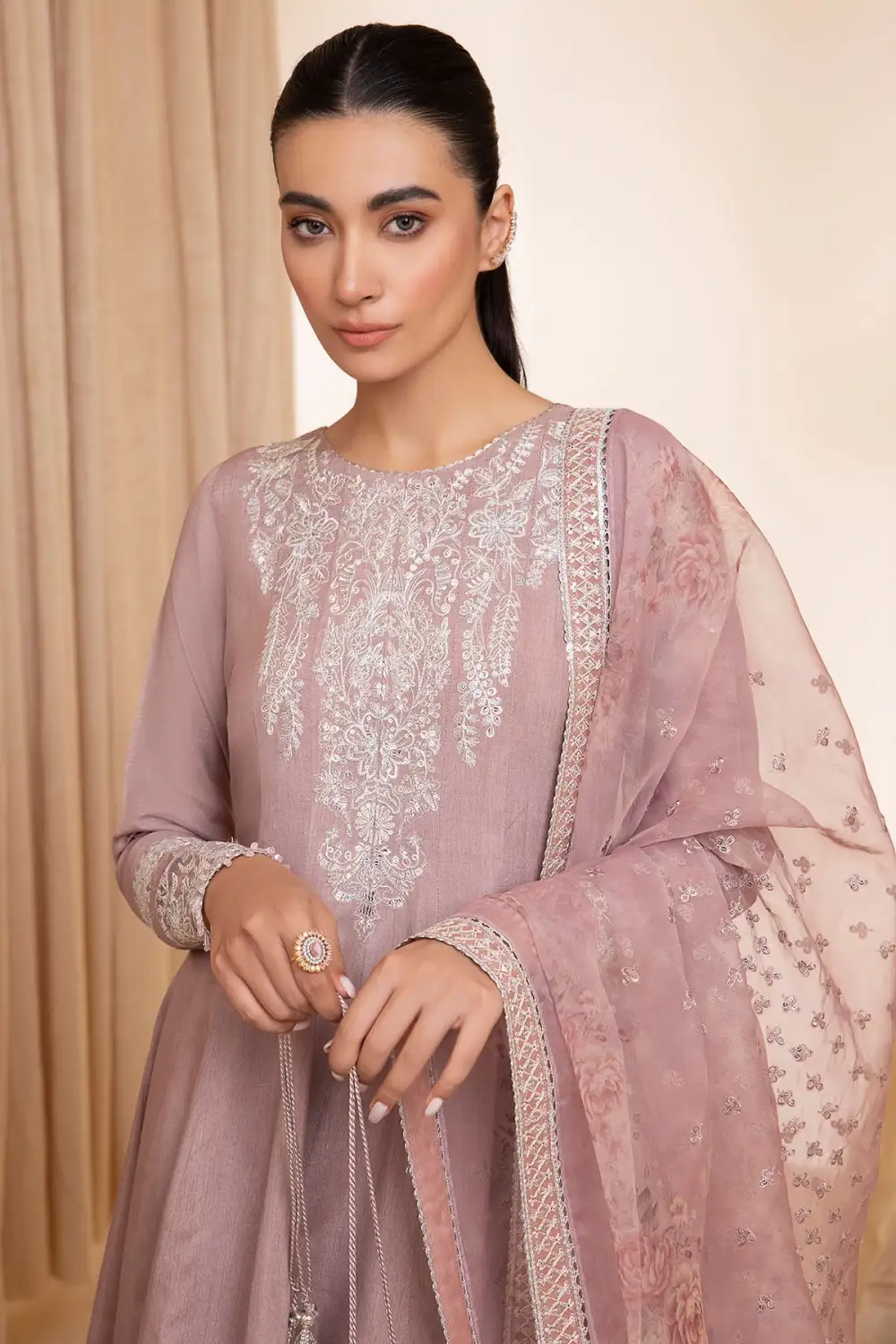 EMBROIDERED RAW SILK SETS