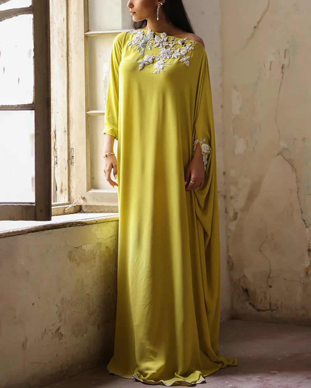 Elegant crystal-embellished velvet kaftan