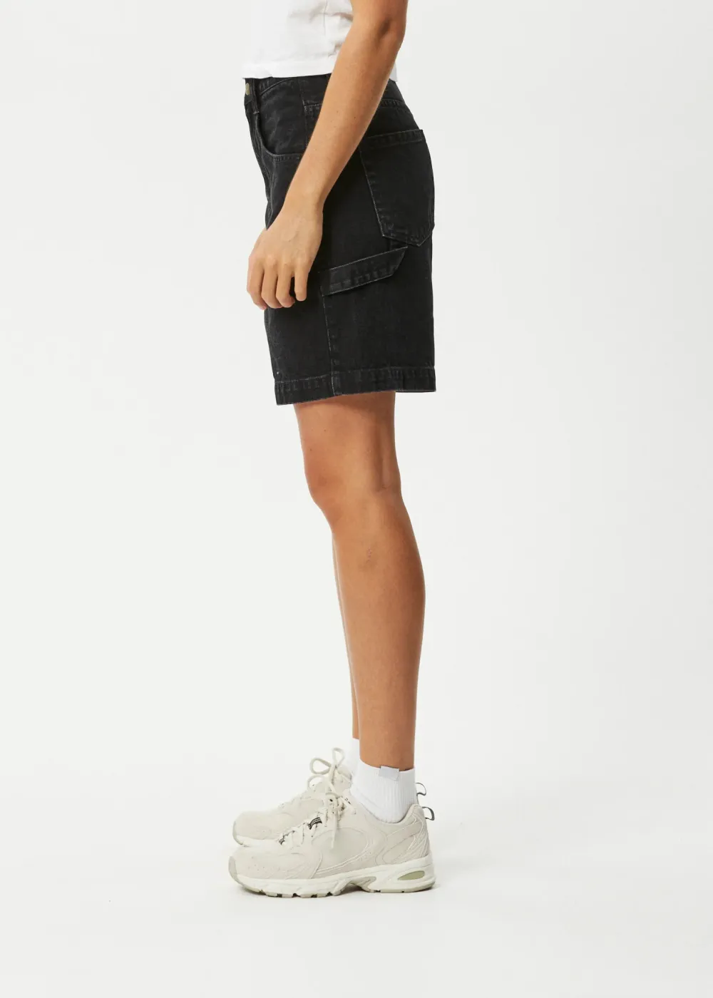 EMILIE - ORGANIC DENIM CARPENTER SHORTS