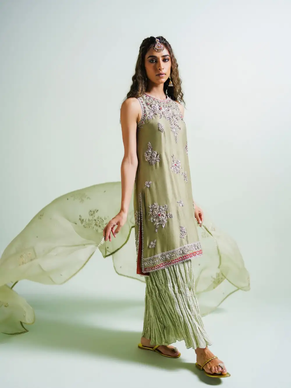 NATASHA KURTA W/ CRUSHED IZAAR & DUPATTA