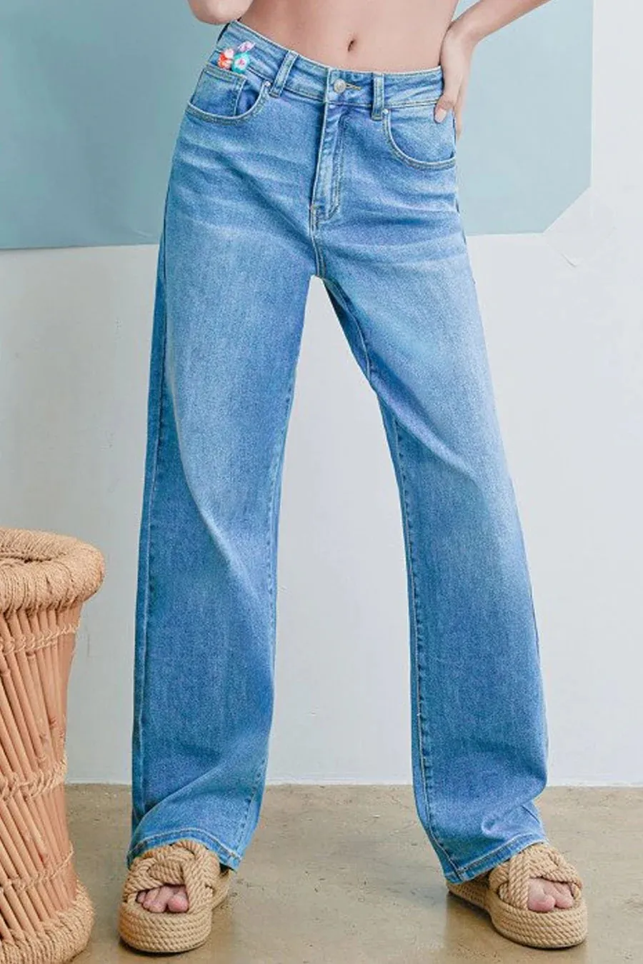 WAXJEAN Authentic Straight Baggy Jeans With Good Stretch