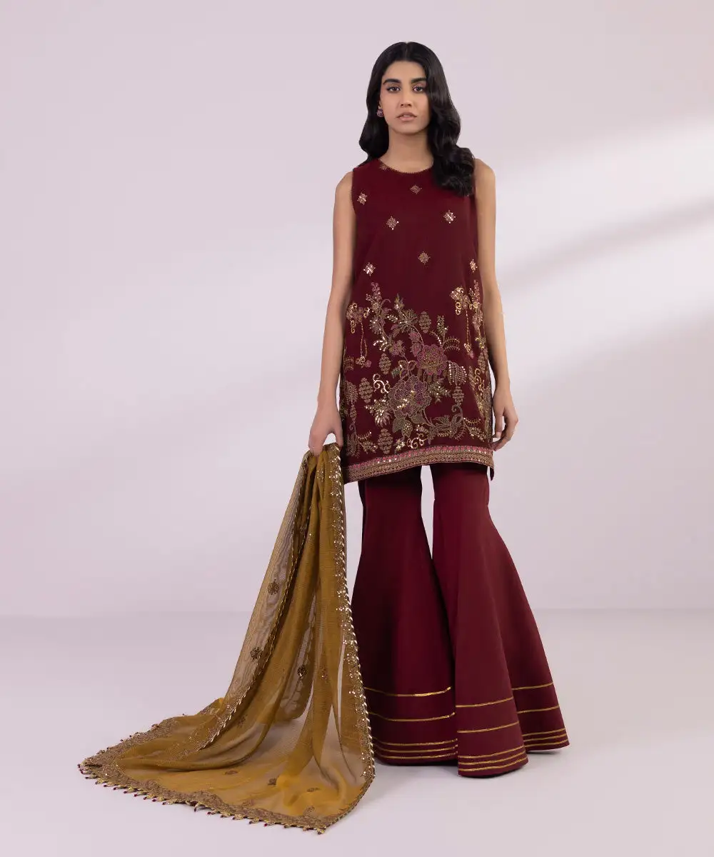 3 Piece - Embroidered Khaddi Net Suit