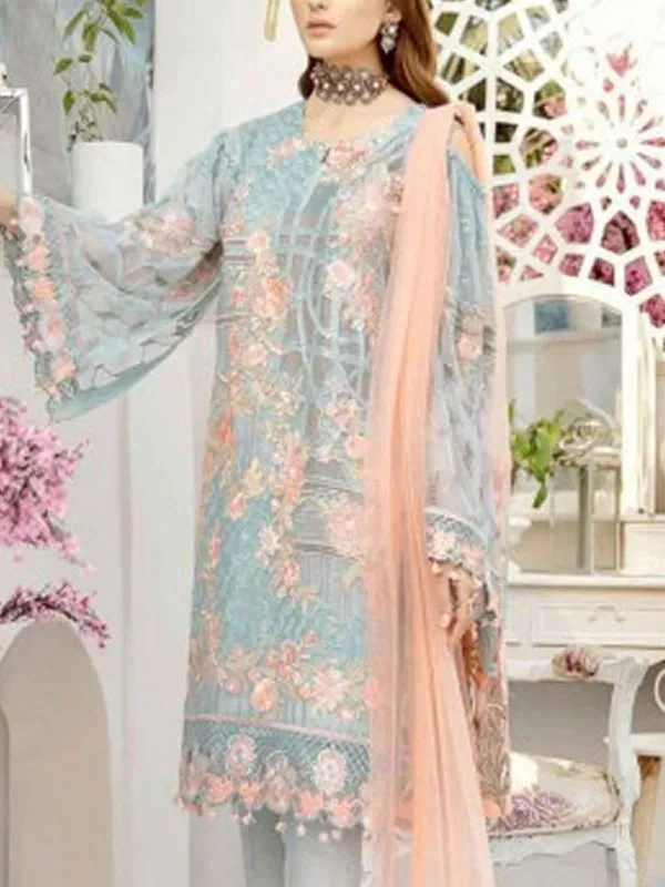 Elegant and delicate ethnic style ladies suit